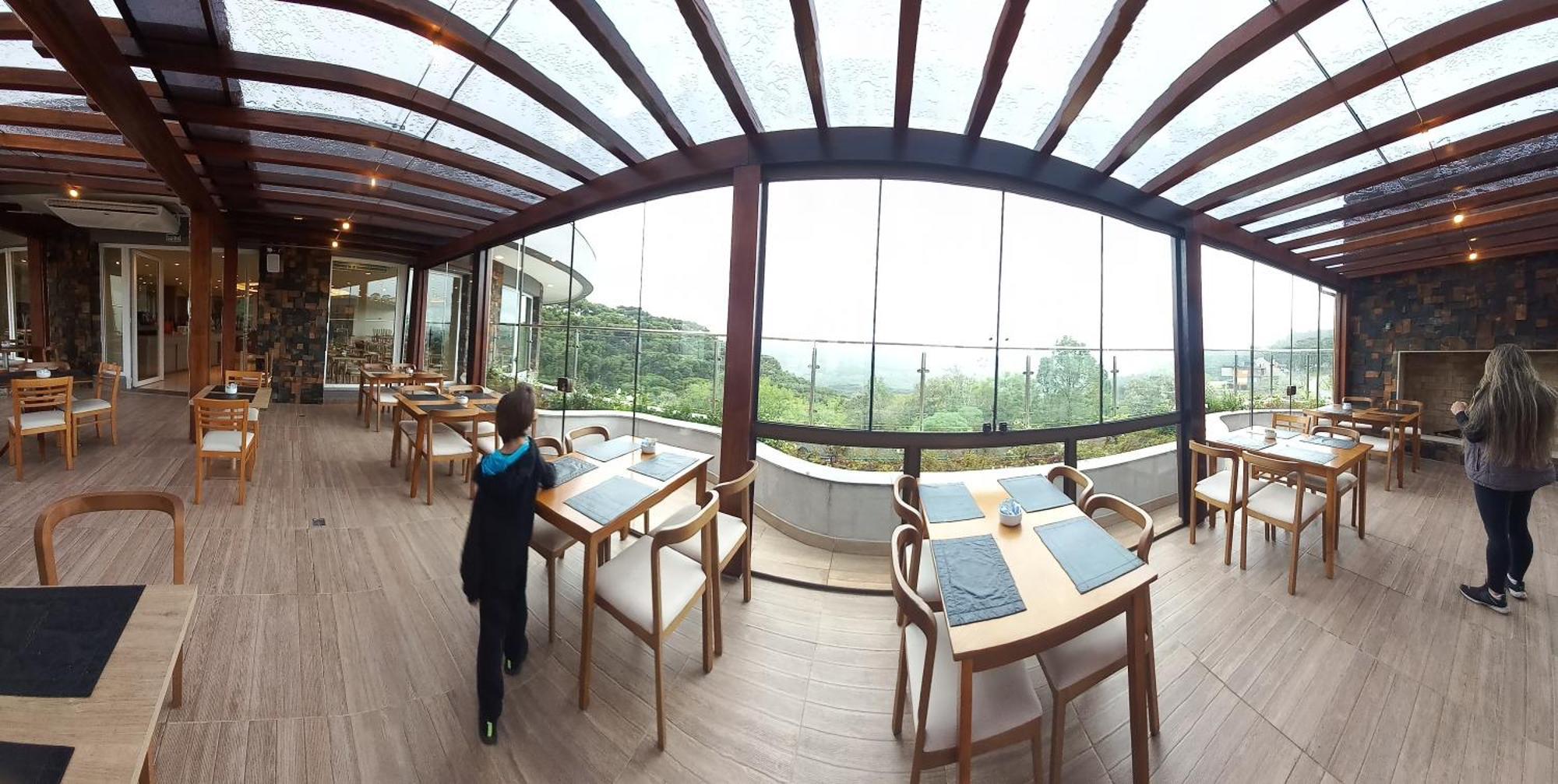 Golden Gramado Resort ภายนอก รูปภาพ
